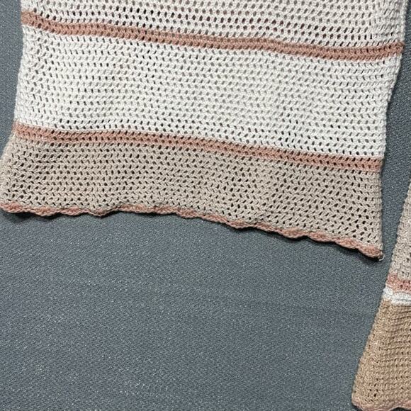 Hippie Rose Cropped Crochet Scallop Bell Sleeve Sweater M Boho Y2K Cottagecore - Picture 10 of 11